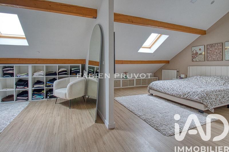 Maison - 170 m² - 7 pièces