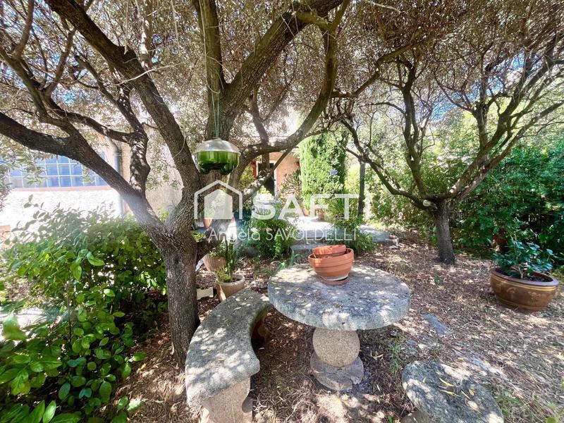 Maison - 96 m² - 5 pièces