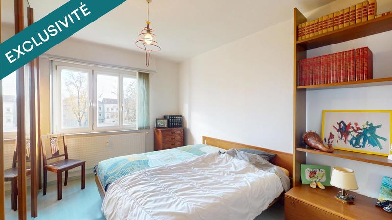 Appartement - 100 m² - 4 pièces