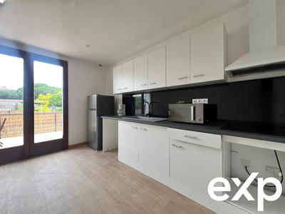 Appartement - 99 m² - 3 pièces