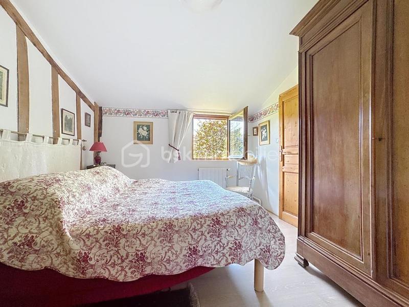 Propriété - 290 m² - 10 pièces