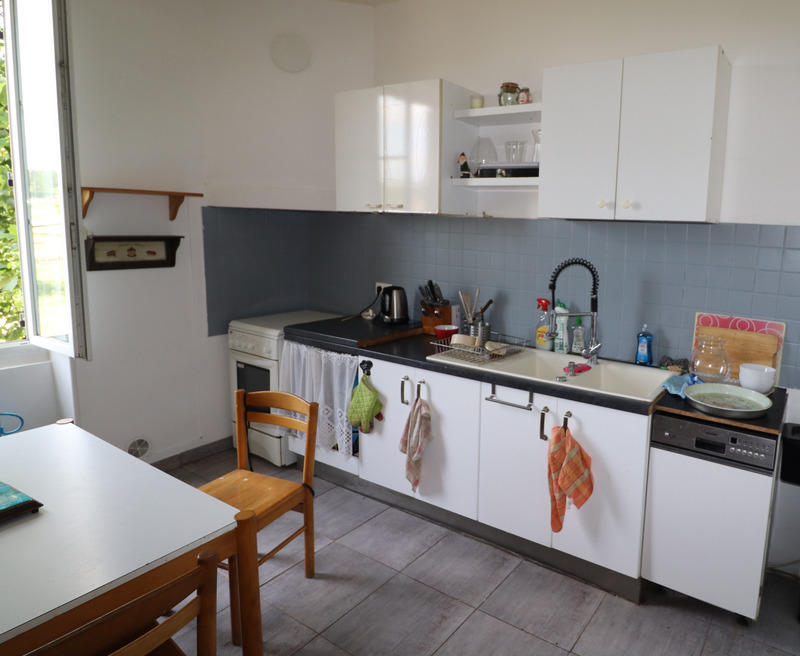 Maison en pierre - 167 m² - 7 pièces