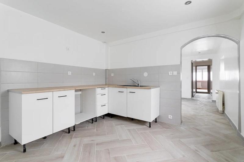 Maison - 110 m² - 7 pièces