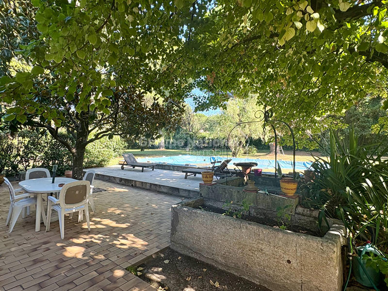 Mas - 171 m² - 9 pièces