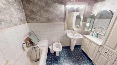 Appartement - 98 m² - 4 pièces