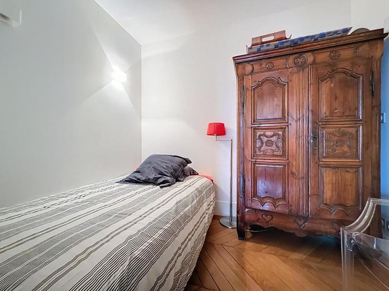 Appartement bourgeois - 107 m² - 3 pièces