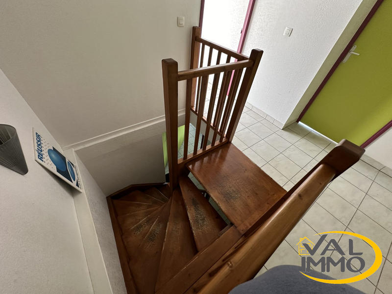 Bureau - 157 m² - 6 pièces