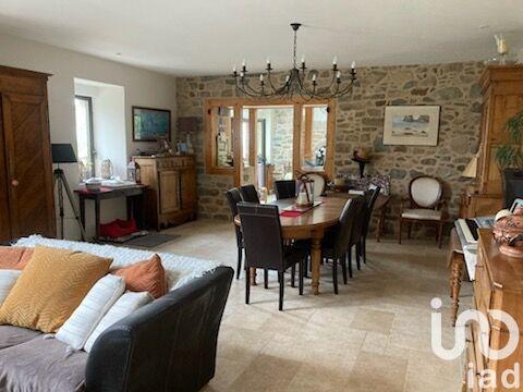 Maison - 290 m² - 10 pièces