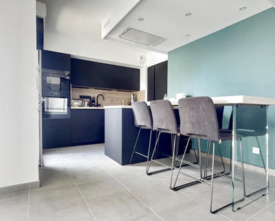 Appartement - 81 m² - 4 pièces