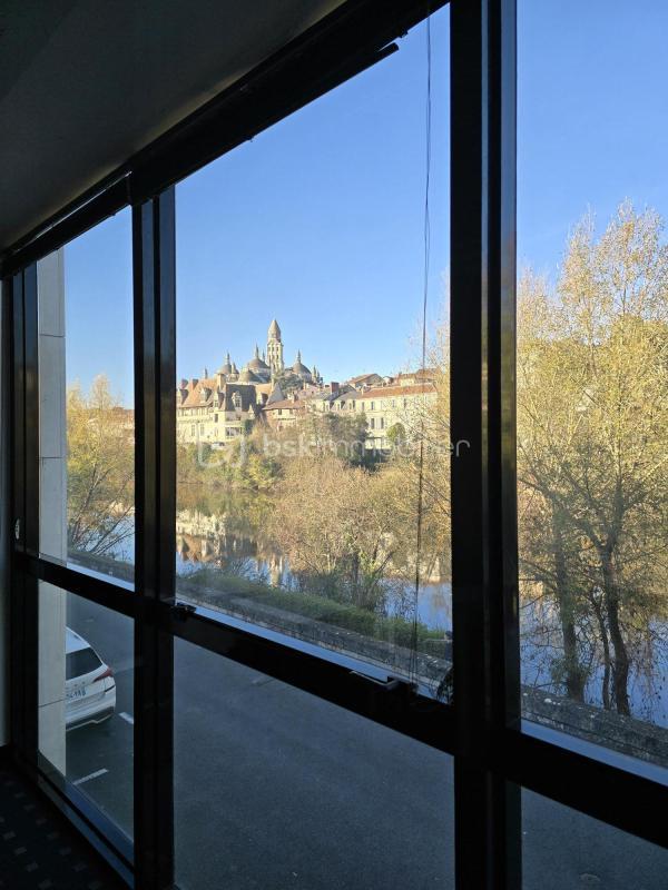 Immeuble - 270 m² - 10 pièces