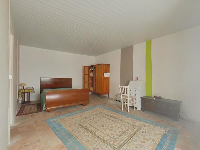 Maison - 220 m² - 9 pièces