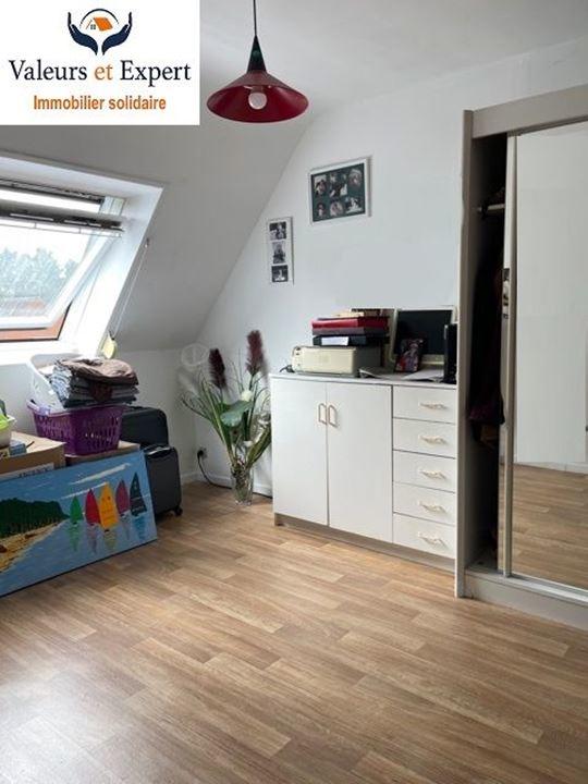 Maison traditionnelle - 80 m² - 4 pièces