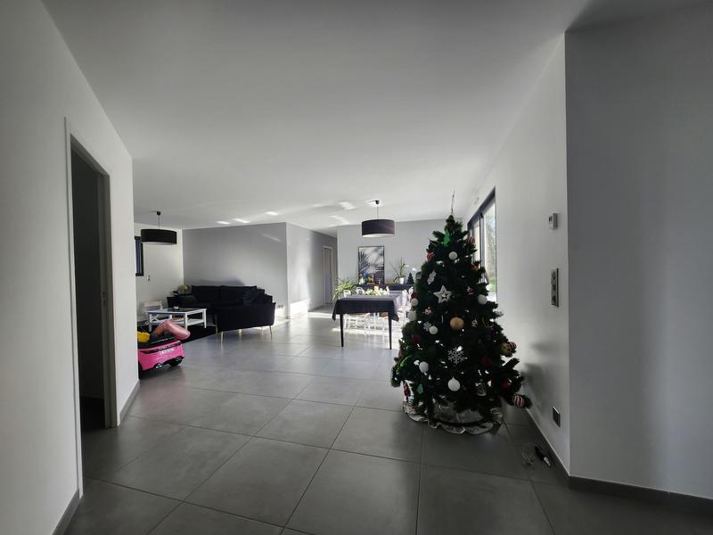 Maison - 149 m² - 6 pièces