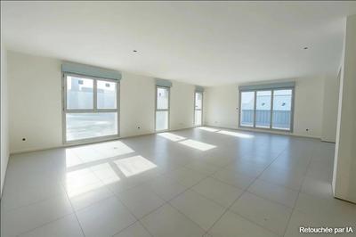 Appartement - 125 m² - 5 pièces