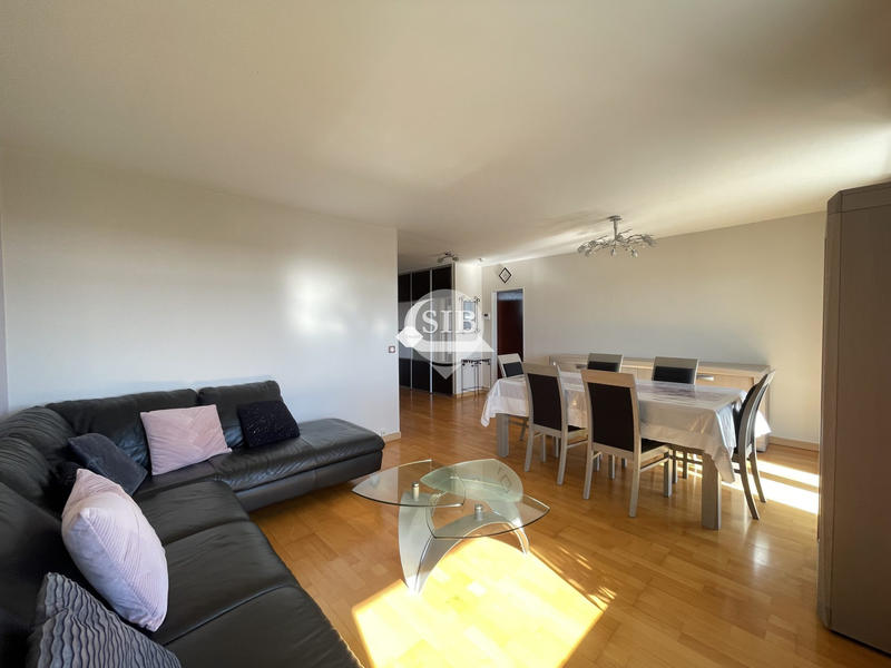 Appartement - 91 m² - 4 pièces