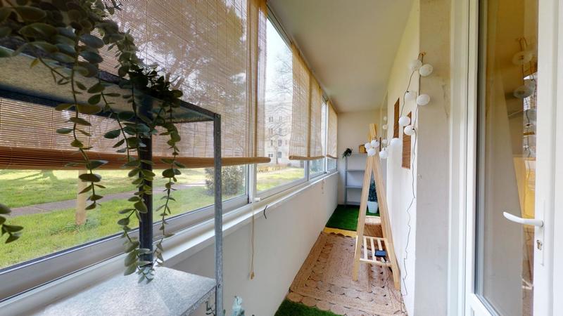 Appartement - 80 m² - 5 pièces