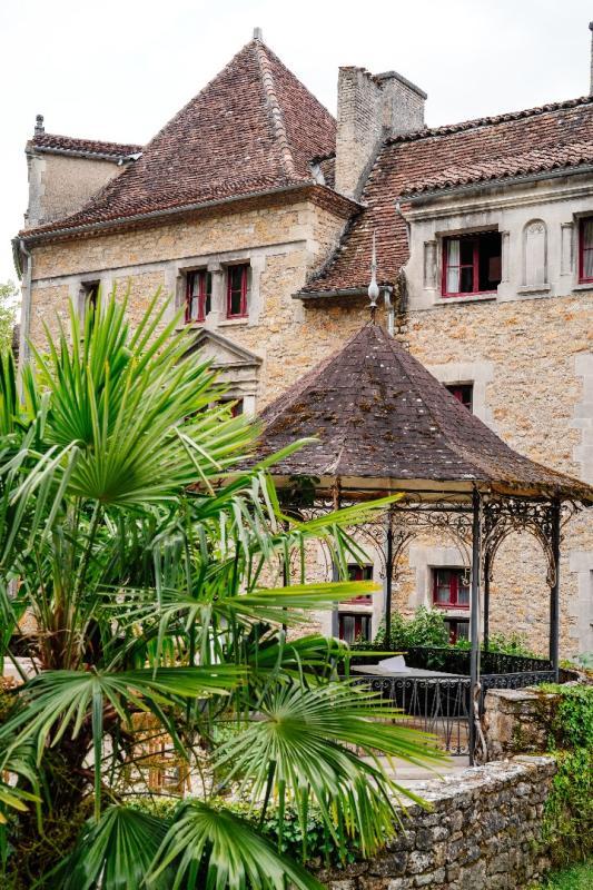 Château - 1 200 m² - 35 pièces