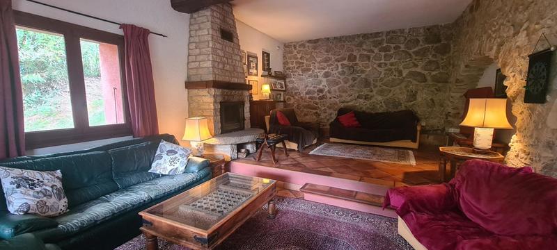 Maison - 274 m² - 10 pièces