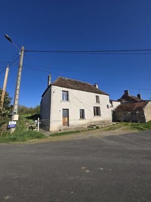 Maison - 90 m² - 3 pièces