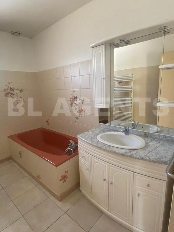 Maison - 116 m² - 7 pièces