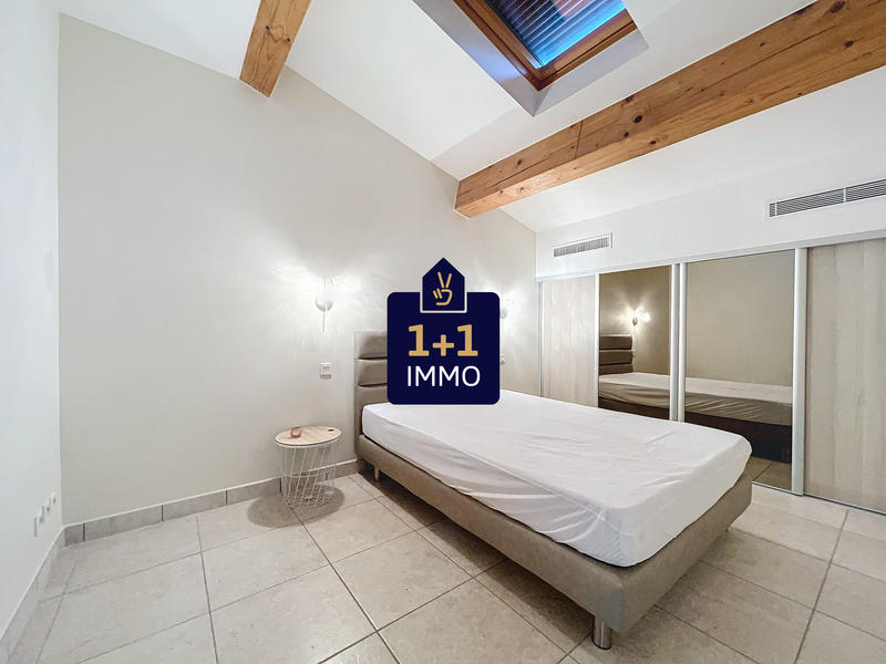 Villa - 687 m² - 13 pièces