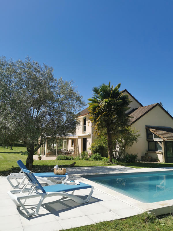 Maison - 165 m² - 7 pièces