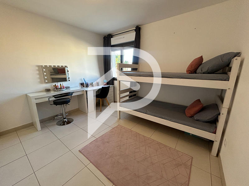 Maison - 82 m² - 4 pièces