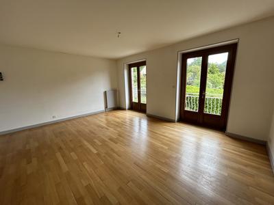 Appartement - 134 m² - 5 pièces