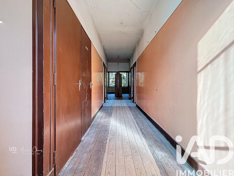 Maison - 205 m² - 10 pièces