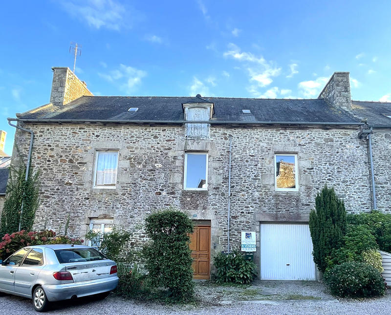 Maison - 121 m² - 5 pièces