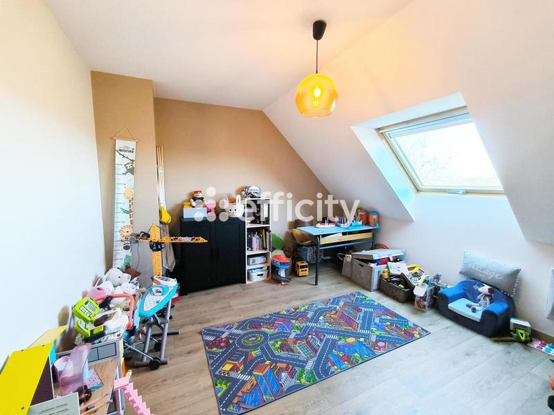 Maison - 135 m² - 8 pièces