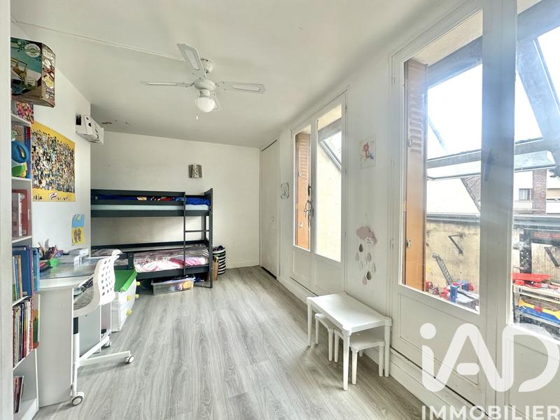 Maison - 122 m² - 6 pièces