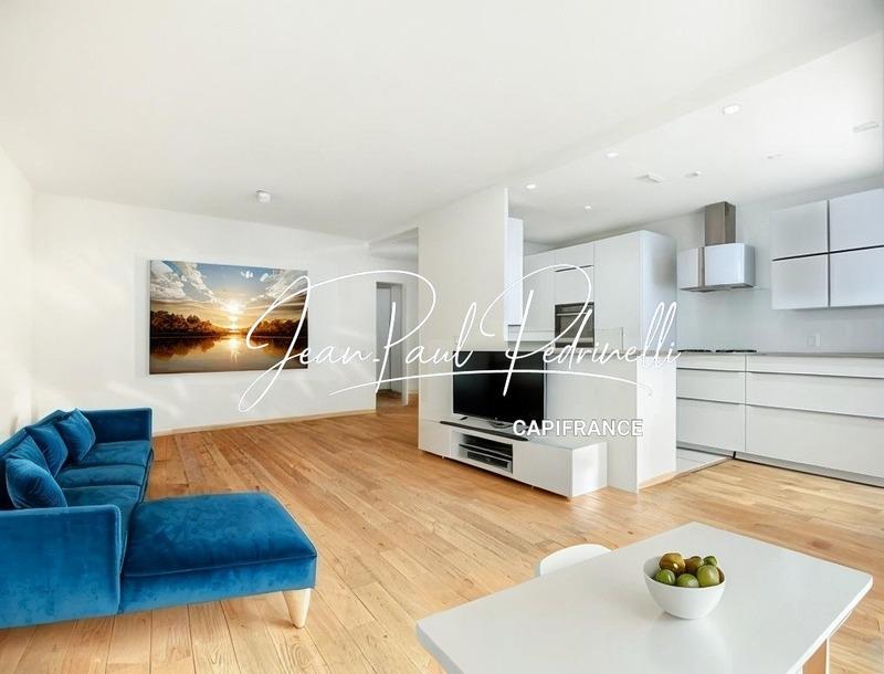 Appartement - 82 m² - 4 pièces