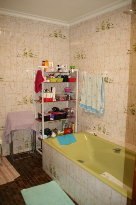 Maison - 166 m² - 8 pièces