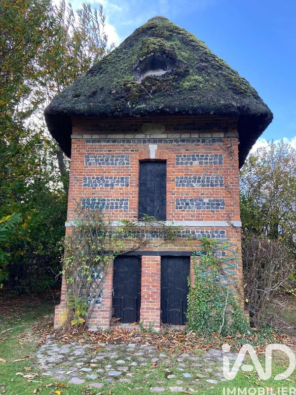 Maison - 230 m² - 6 pièces