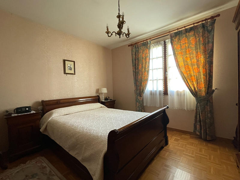 Maison - 158 m² - 7 pièces