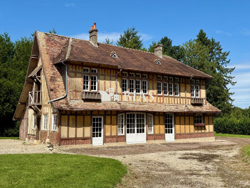 Manoir - 326 m² - 7 pièces