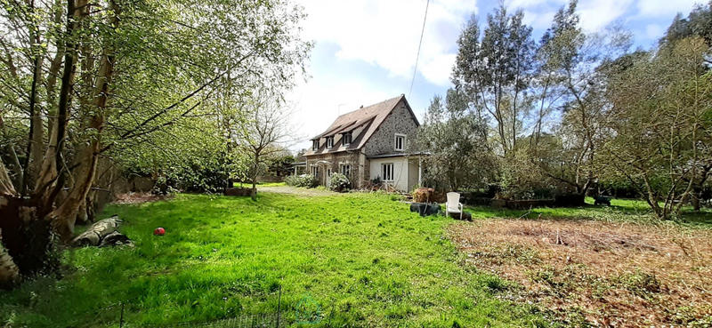 Maison - 200 m² - 7 pièces