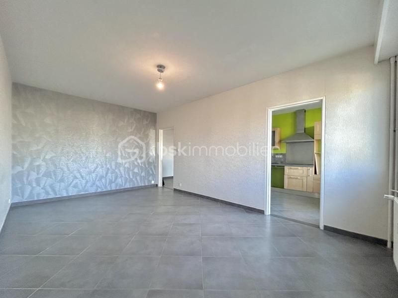 Appartement - 79 m² - 4 pièces