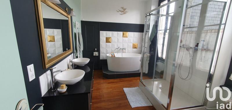 Duplex - 149 m² - 6 pièces