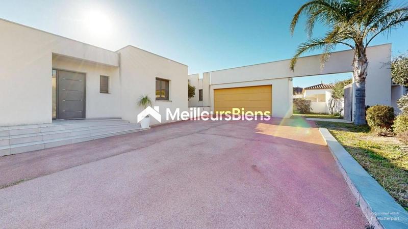 Villa - 200 m² - 5 pièces