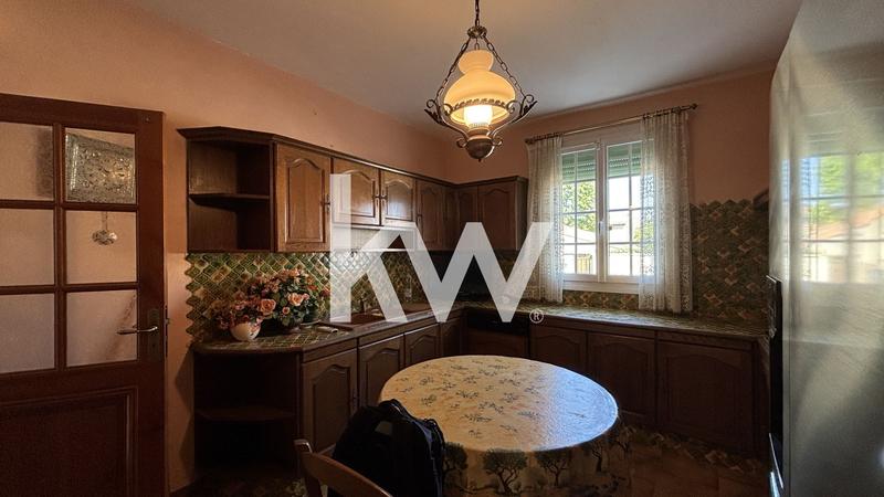 Maison - 162 m² - 5 pièces