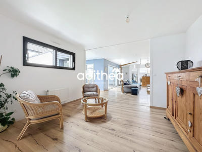 Maison - 172 m² - 6 pièces