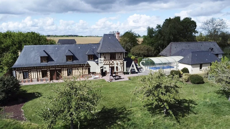 Maison - 143 m² - 5 pièces