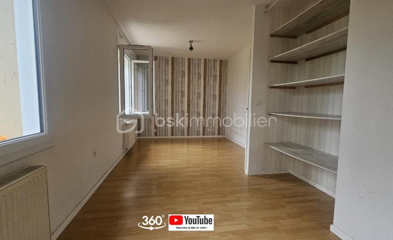 Maison traditionnelle - 171 m² - 7 pièces