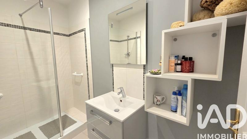 Appartement - 85 m² - 3 pièces