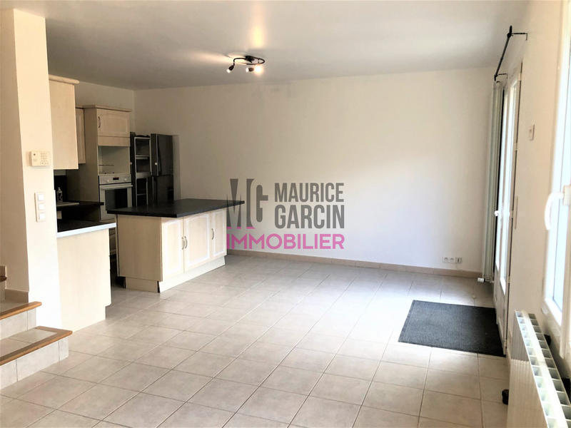 Maison - 87 m² - 5 pièces