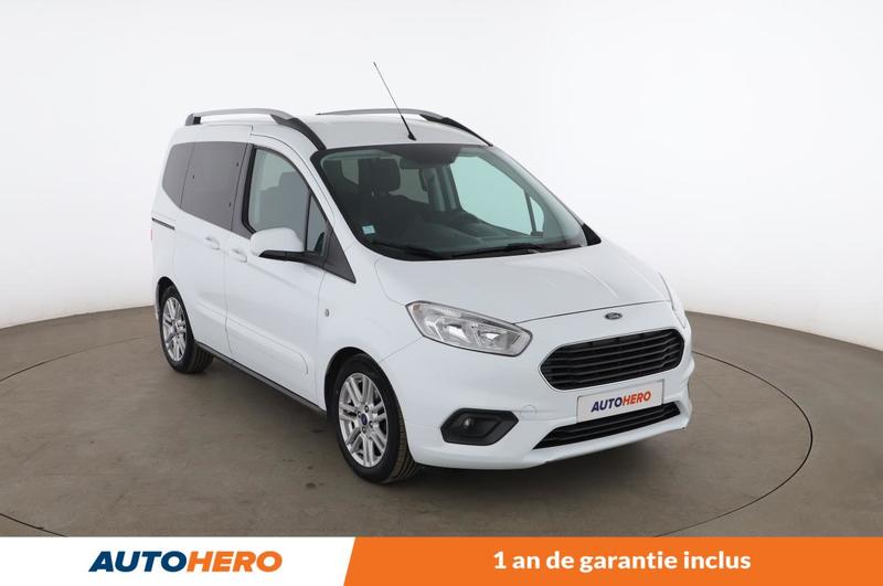 Ford Tourneo Courier 1.5 TDCi Titanium 100 ch