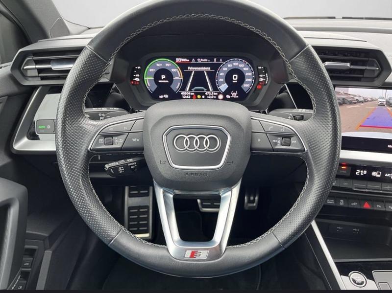 Audi A3 sportback 45 TFSIe 245 s-Line Hybride Rechargeable / Sieges Rs Camera de Recul Coffre Elec Carplay Android Auto