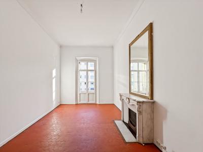 Appartement - 100 m² - 4 pièces